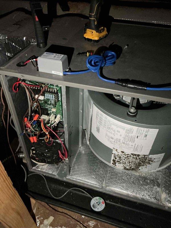 Completed installation of Blue Tube UV air purification system on existing HVAC unit. System was mounted in the air handler cabinet with proper wiring connections made to the control board and unit successfully tested for operation.