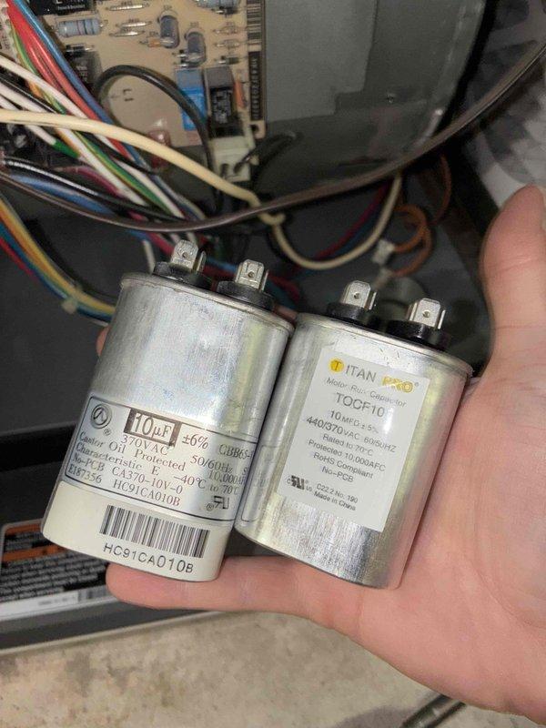 Replaced defective blower capacitor with 10μF unit from truck stock. System tested and confirmed operational for both heating and cooling modes.