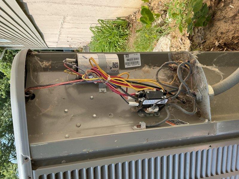 Completed comprehensive cooling season tune-up on outdoor AC condensing unit. Performed full system inspection, verified all electrical connections and components including capacitor, checked refrigerant levels, cleaned condenser coils, and confirmed proper operation of all mechanical and electrical systems.