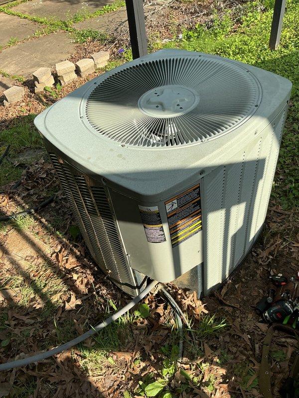 Responded to no cooling complaint on 25-year-old Trane XB13 condensing unit (Model 2TTB3036A1000AA, manufactured April 2008). Performed diagnostic evaluation of outdoor condenser unit, inspected electrical components and refrigerant system operation, and documented equipment condition with photos for customer records.