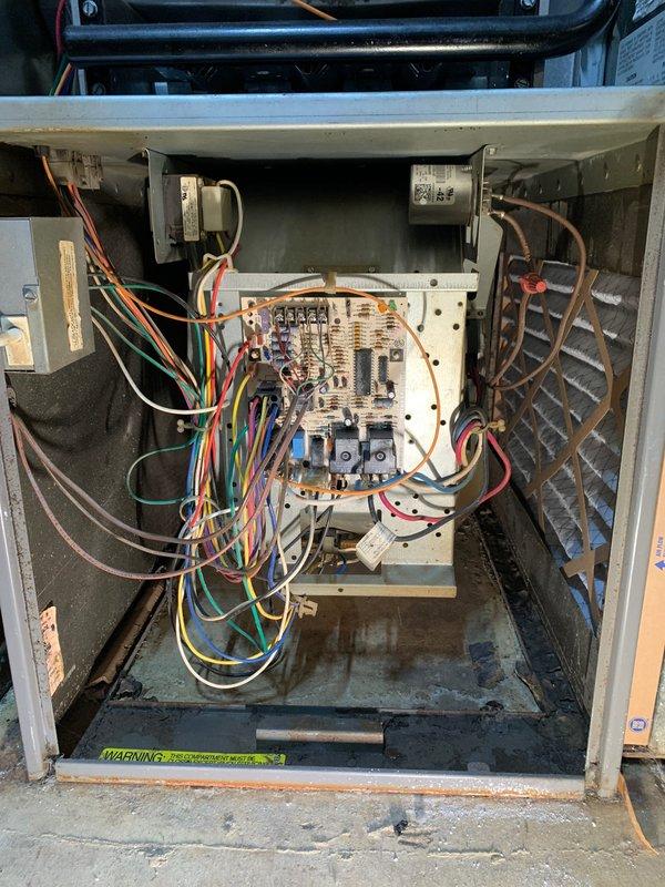 Completed preventive maintenance tune-up on a Rheem RCPS-072A outdoor air conditioning unit manufactured in August 2014. Performed comprehensive system inspection including electrical connections, control board components, capacitors, and refrigerant lines; all components found operating within normal parameters with no deficiencies noted requiring immediate attention.