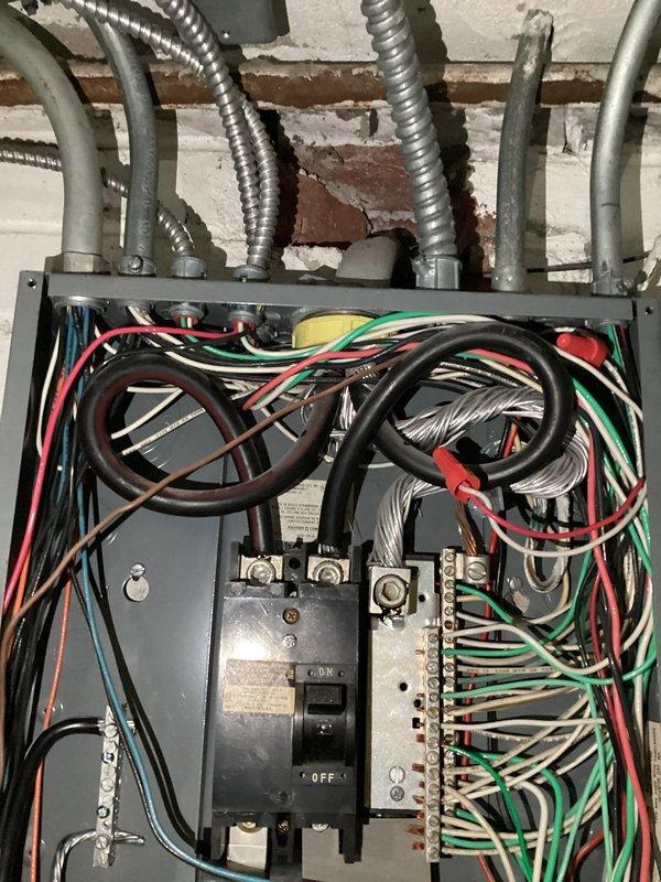 Responded to reported loss of electrical power to gas range. Upon arrival, inspected main electrical panel and identified circuit serving kitchen appliances. Verified proper breaker operation, panel integrity, and conductor connections. All circuits tested and confirmed operational. Panel wiring properly organized with appropriate color-coding and terminations to neutral/ground bus bars. No electrical deficiencies found at panel level requiring immediate repair.