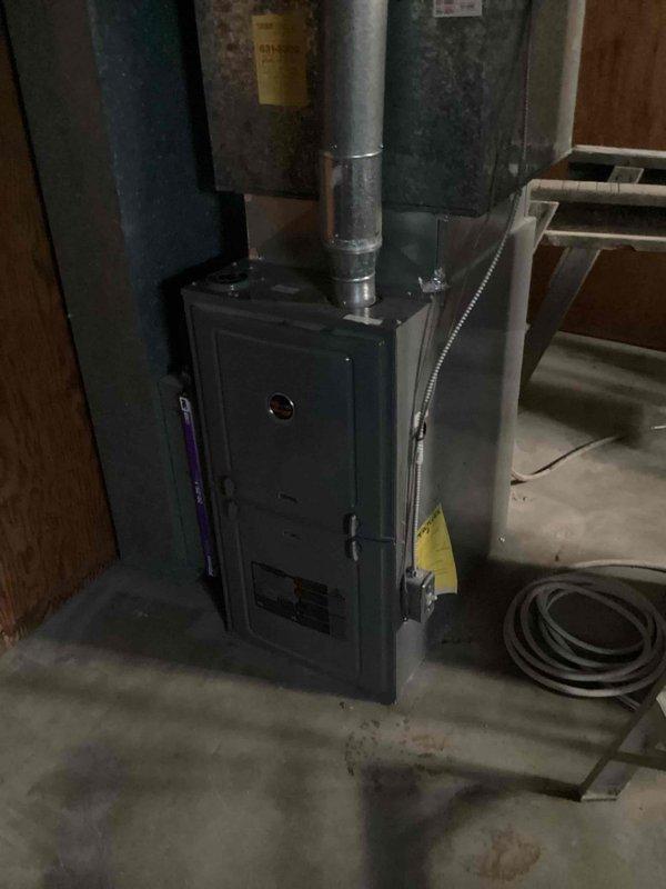 Responded to service call for air conditioning unit cycling on and off intermittently. Performed diagnostic inspection of outdoor condenser unit and indoor air handler system. Identified issue causing short cycling behavior, completed necessary repairs to restore proper system operation, and verified unit was cooling effectively with normal run cycles before departure.