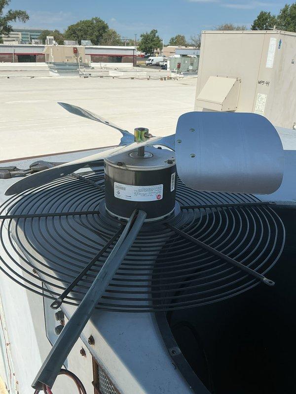 Replaced defective motor and fan blade assembly on rooftop unit WP5-43. Parts were ordered from Connor Co with a 3-5 business day lead time and picked up from Faszold for installation. Upon completion, old components were disposed of per standard protocol, and unit was returned to operational status with proper airflow restored.