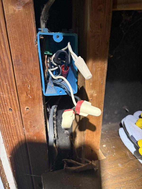 Replaced two defective light sockets in bathroom and basement locations. Property contains aluminum wiring throughout, requiring special handling procedures and anti-oxidant compound application per code requirements. Successfully installed compatible light fixtures with proper wire connectors rated for aluminum-to-copper transitions, ensuring all connections meet current electrical safety standards.