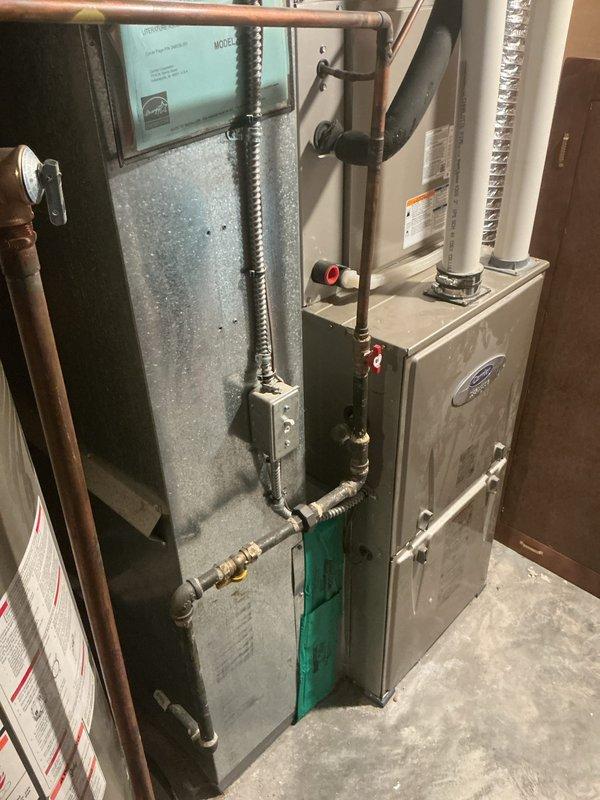 Completed heating tune-up on basement furnace unit, including full system inspection, filter replacement with new 20x24x1 pleated filter, and verification of all safety controls and operational parameters. System tested and confirmed operating within manufacturer specifications with proper airflow and combustion efficiency.