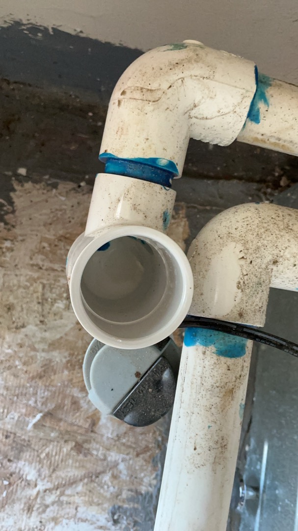 condenser fan no0t kicking on