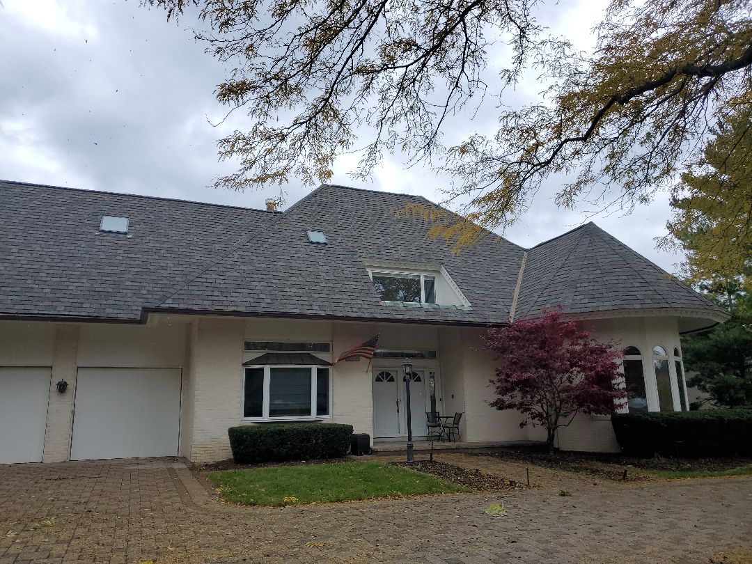 Finial 8nspection of roof install.
We removed cedar shake roof and install GAF Camelot 2 Designer shingles Finial 8nspection of roof install.
We removed cedar shake roof and install GAF Camelot 2 Designer shingles