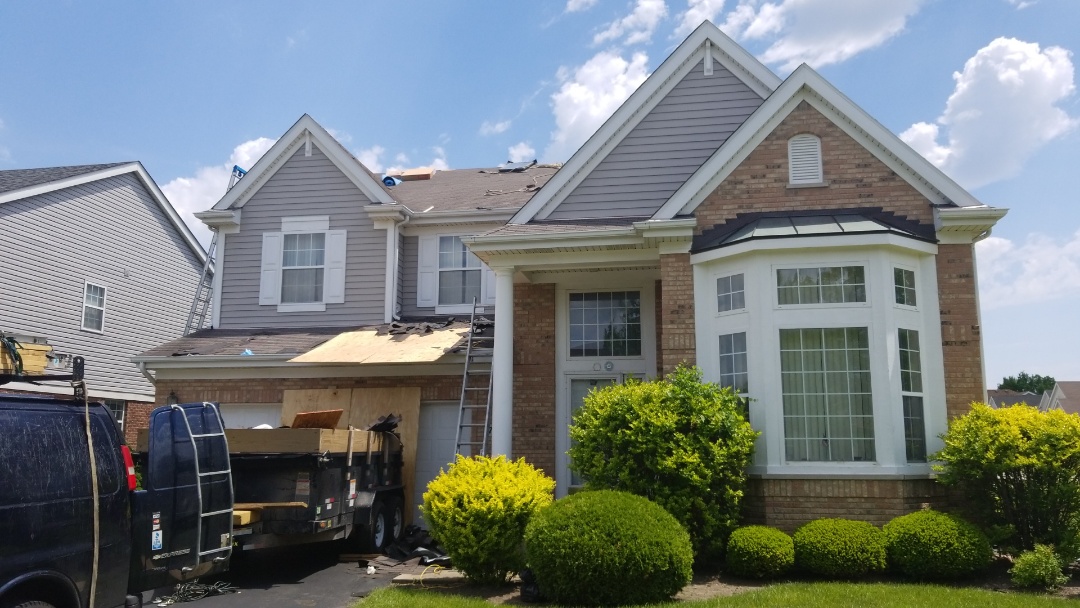 Install of a new asphalt roof Install of a new asphalt roof