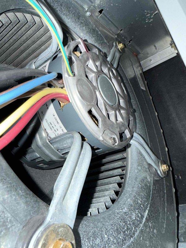 Diagnosed and serviced Rheem furnace with no heat issue on second floor. Inspection revealed blower motor failure in upstairs unit causing heat distribution problem. Also addressed non-functioning humidifier on downstairs system by cleaning components and restoring proper operation. Both systems now functioning within normal parameters.