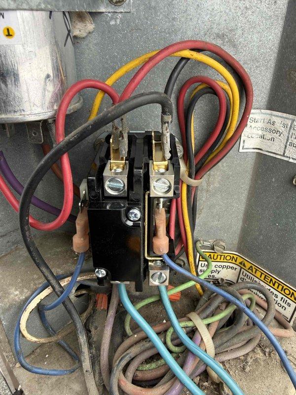 Performed diagnostic assessment on commercial HVAC system and identified faulty contactor requiring replacement. Inspected associated electrical components including transformer and capacitor connections to ensure proper operation. Successfully replaced contactor, reconnected all wiring according to manufacturer specifications, and verified system functionality with operational test.