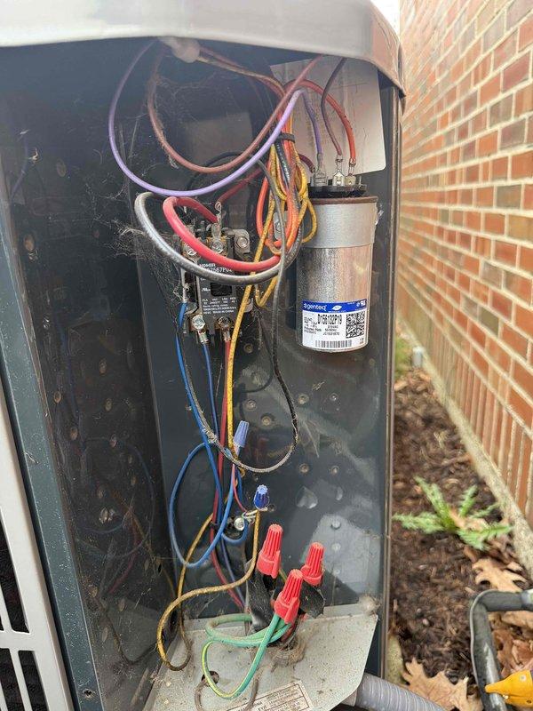Performed comprehensive Comfort Plan clean and check maintenance on single HVAC system. Conducted thorough inspection of indoor air handler unit, examining blower motor assembly, control board functionality, and electrical connections. Verified proper operation of all internal components including wiring harnesses and safety controls. Proceeded to outdoor condensing unit where capacitor was inspected and tested for proper microfarad rating and electrical performance. Evaluated all wire connections, terminals, and contactors within outdoor electrical compartment. Cleaned accessible components and removed debris accumulation from both indoor and outdoor units. Verified system operation through complete heating and cooling cycle. All components found operating within manufacturer specifications. System performing as designed with no immediate service needs identified.
