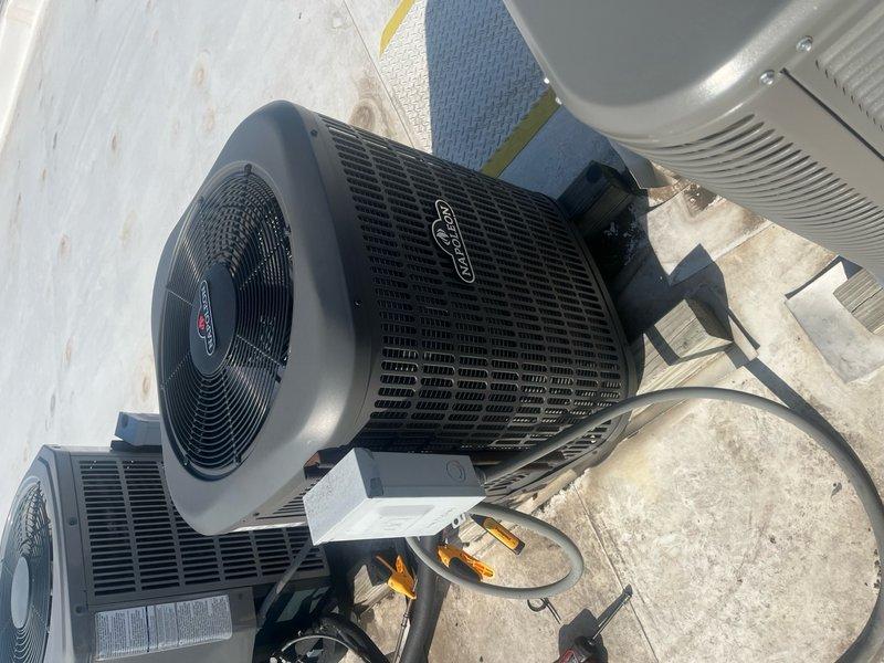 Completed preventive maintenance tune-up on rooftop air conditioning system. Performed standard inspection of condenser unit, verified operational status of all components, and replaced 12x20x1 air filter to maintain proper airflow and system efficiency.