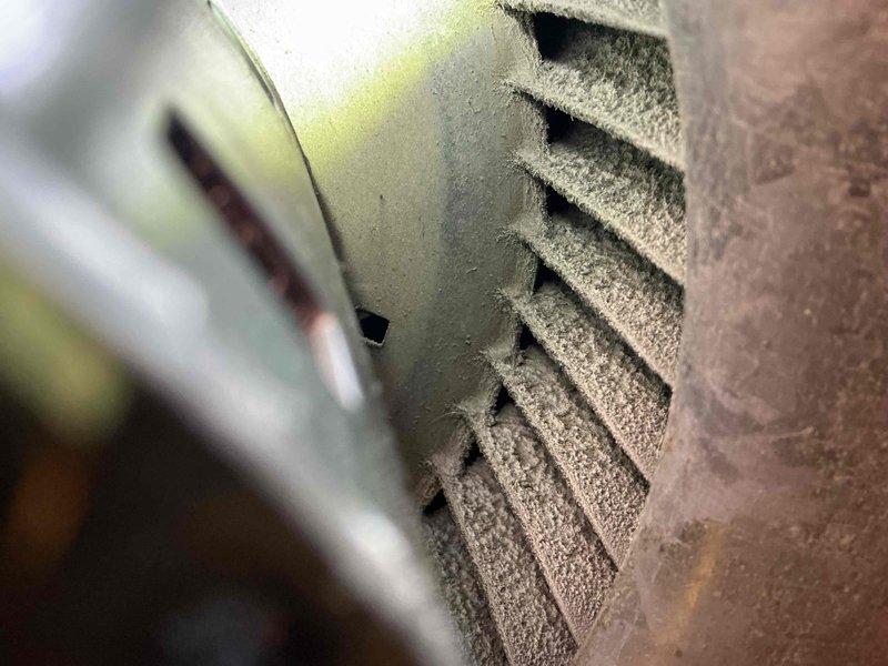 Completed comprehensive tune-up maintenance on single-system HVAC unit, including outdoor condensing unit and indoor air handler. Performed standard cleaning and inspection protocols, with customer declining filter replacement at time of service.