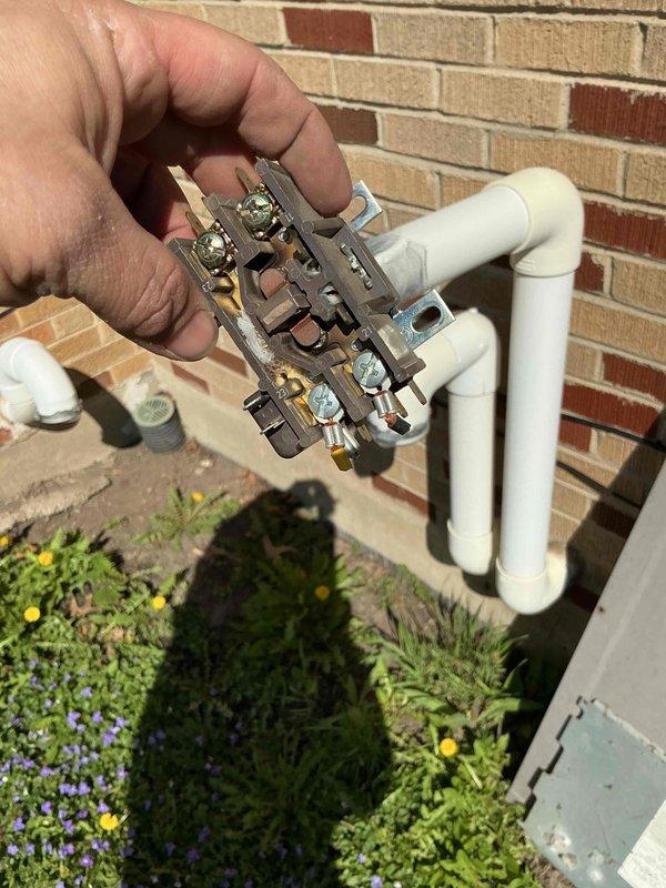 Completed preventative maintenance clean and check on residential air conditioning system per comfort plan agreement. Performed comprehensive inspection of outdoor condensing unit, including evaluation of electrical components with contactor removed and examined for proper operation. Verified system operation, checked refrigerant levels, cleaned condenser coils, and confirmed proper drainage through condensate line. Unit found in good working condition with all components functioning within manufacturer specifications.