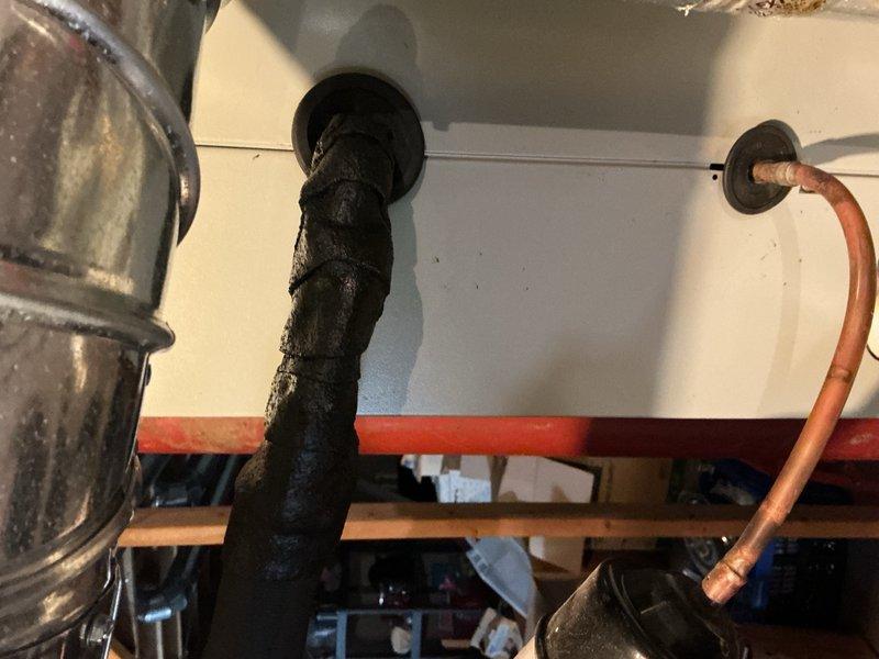 Completed Comfort Plan maintenance on single-system air conditioning unit. Performed comprehensive clean and check procedure on outdoor condenser unit, including inspection of fan motor, coil cleaning, and verification of proper operation. All components found to be functioning within normal parameters at time of service.