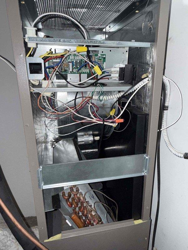 Completed comprehensive tune-up on single-system air handler unit per building specifications. Performed thorough inspection of evaporator coil, condenser coil, control board, and all electrical connections; cleaned coil surfaces and verified proper operation of all components. Unit tested and operating within normal parameters; customer provided their own filter per agreement.