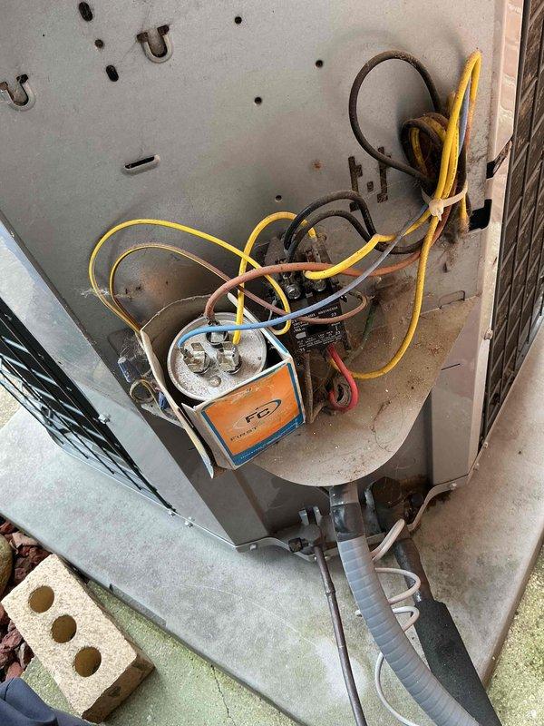 Performed comprehensive clean and check maintenance on single air conditioning system per service contract plan. Inspected outdoor condensing unit, verified proper refrigerant levels using manifold gauges, and examined all refrigerant line connections for integrity. Checked indoor air handler components, confirmed proper airflow, and documented system operation with photographic records. All equipment found operating within manufacturer specifications with no deficiencies noted at time of service.