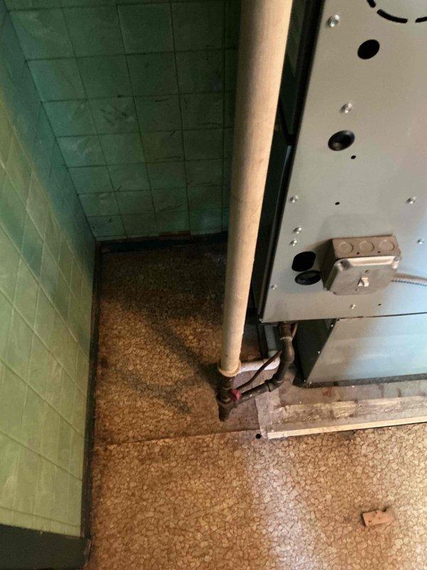 Performed comprehensive Comfort Plan clean and check maintenance on single HVAC system as requested. Completed thorough inspection of air conditioning unit located in mechanical room, including examination of cabinet housing, refrigerant lines, and condensate drainage system. Verified proper operation of all mechanical components, cleaned accessible surfaces, and documented equipment condition through photographic records to ensure system reliability and optimal performance.