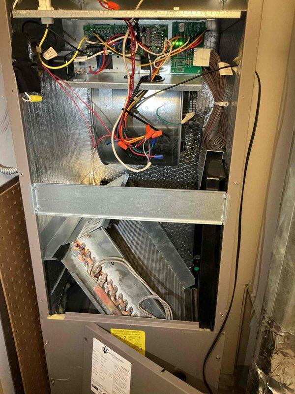 Completed preventive maintenance tune-up on residential HVAC system. Performed comprehensive inspection of air handler components including blower motor assembly, evaporator coil, electrical connections, and control boards. Replaced 16x20x1 air filter and verified proper airflow and temperature differential across system. All components found operating within normal parameters.