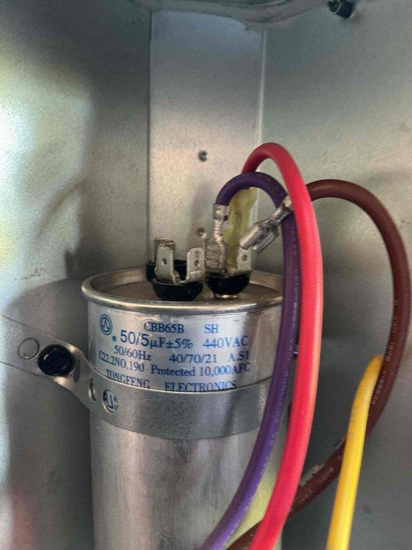 Completed Silver Comfort Plan clean and check on one AC system for new customer. Performed comprehensive maintenance inspection, documented all equipment information and model numbers, tested dual-run capacitor (50/5µF, 440VAC) with meter confirming proper readings, verified electrical connections and component operation, and captured detailed photos of system components for service records.
