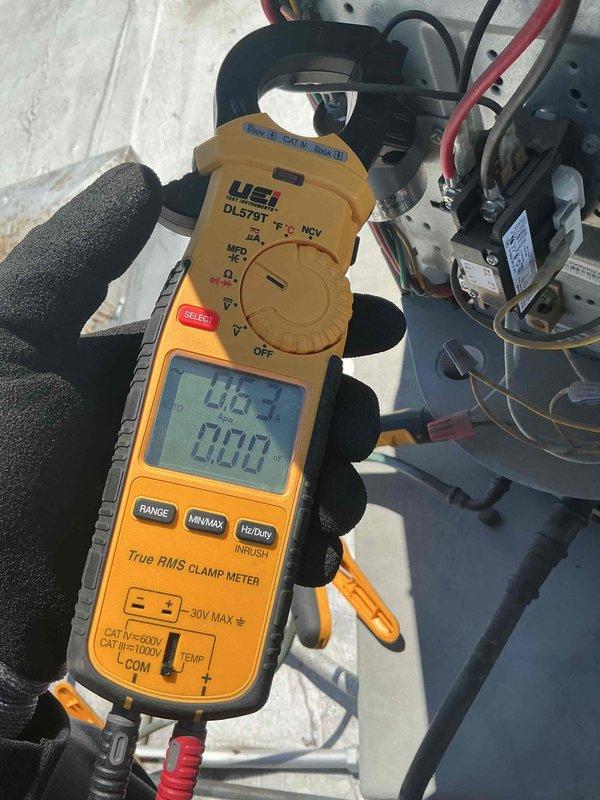 Completed comprehensive clean and check maintenance on single-system Ameristar rooftop air conditioning unit. Performed electrical diagnostics using clamp meter, recording amp draw of 44.3A and verifying proper electrical operation of all components. Replaced 12x20x1 air filter and inspected all mechanical and electrical connections. System operating within normal parameters upon completion of tune-up service.