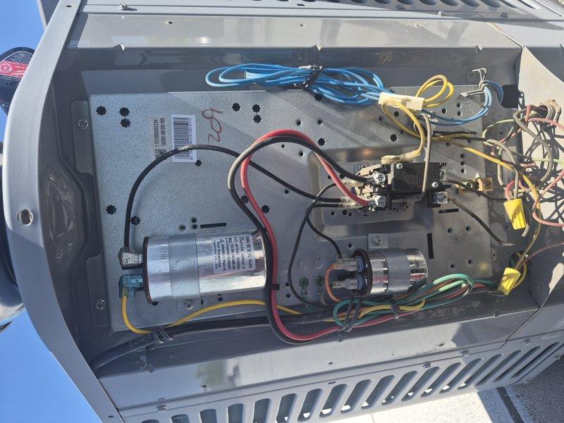 Performed comprehensive spring tune-up on single air conditioning and air handler system. Inspected electrical components including dual capacitors, contactors, and all wiring connections; verified proper operation of all controls and safety devices. Replaced air filter and confirmed system operational parameters within manufacturer specifications.