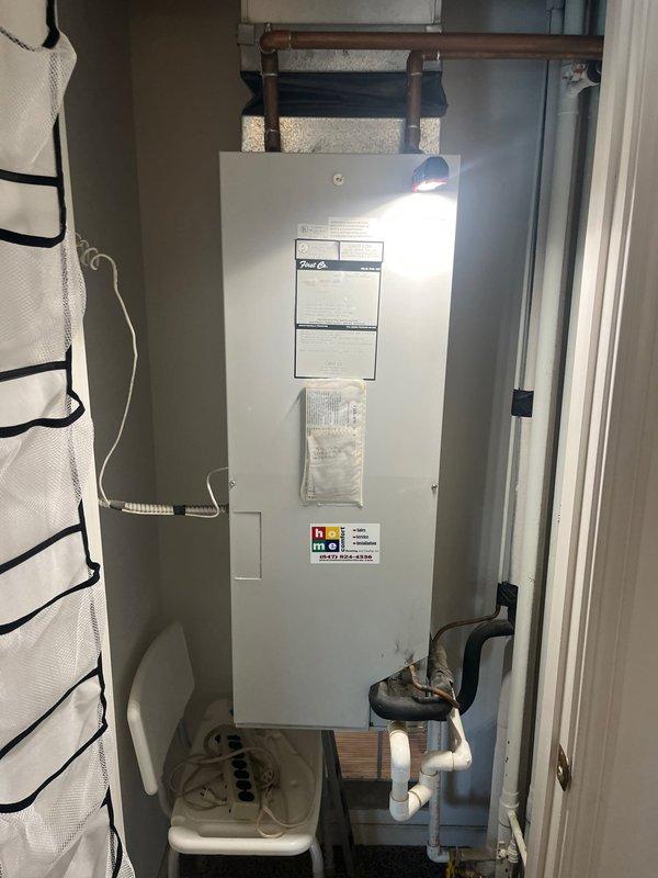 Responded to service call for condo unit with AC not blowing cold air, with rooftop unit requiring assessment. Upon inspection, evaluated existing HVAC system and determined that repair was not economically viable, leading to recommendation for complete system replacement. Provided comprehensive estimate for new AC unit installation including all necessary equipment, labor, and materials to restore cooling functionality to the residence.