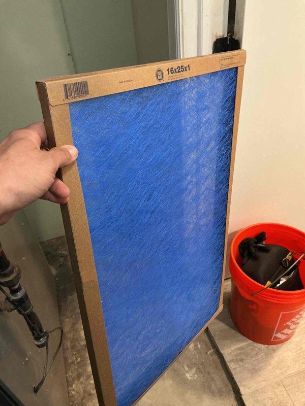 Performed comprehensive Comfort Plan maintenance on single-zone residential air conditioning system. Inspected Lennox outdoor condensing unit, verified proper operation of compressor and condenser fan motor, and cleaned coil surfaces. Replaced 16x25x1 air filter at indoor air handler location. All system components operating within normal parameters at time of service completion.