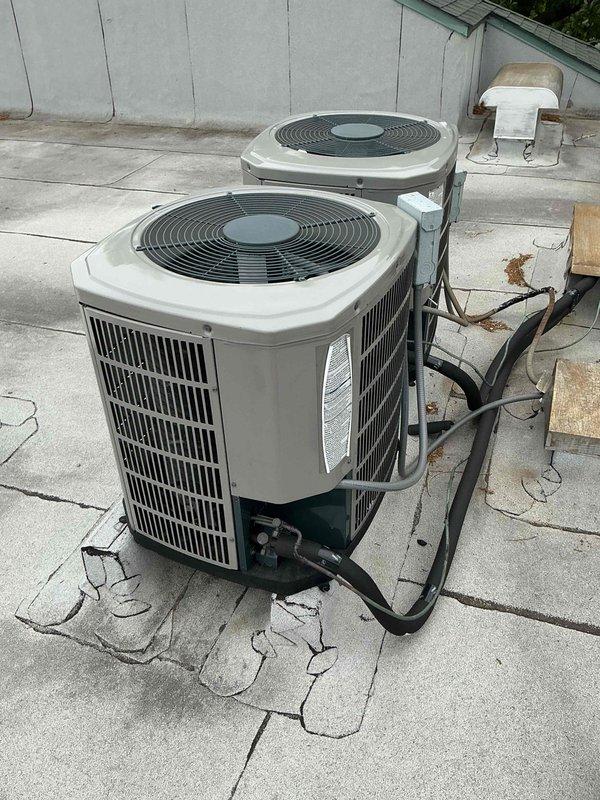 Completed preventive maintenance tune-up on residential rooftop air conditioning system with air handler. Performed standard cleaning and inspection procedures on outdoor condensing unit, checked refrigerant lines and electrical connections, and replaced system air filter. System found operating within normal parameters with no deficiencies noted during service visit.