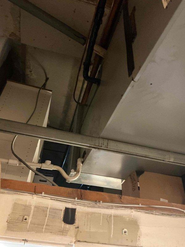 Completed fall maintenance clean and check on air handler unit as part of Comfort Plan agreement. Performed thorough inspection of air handler components, replaced heavily soiled air filter with new unit, and verified proper system operation. All air handler components found to be functioning within normal parameters.