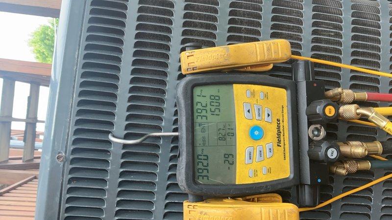 Performed comprehensive refrigerant system service on four commercial air conditioning units (#2, 3, 4, and 5). Reconnected refrigerant lines, flushed the systems to remove contaminants, evacuated moisture and air through vacuum procedures, and properly released refrigerant to restore optimal cooling performance. Diagnostic measurements confirmed all units returned to proper operating parameters upon completion.