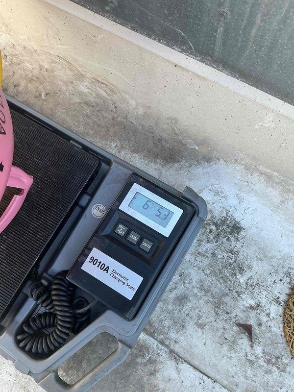Responded to commercial rooftop unit requiring refrigerant charge. Added refrigerant and easy seal to RTU system, bringing unit back to proper operating levels. Collected payment for outstanding invoice balance upon completion of repair work.