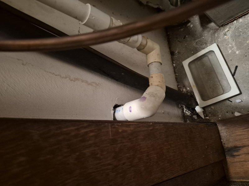 Completed annual Comfort Plan clean and check service on single HVAC system. Performed comprehensive inspection of air handler including blower motor assembly, verified electrical connections and wiring integrity, and processed comfort plan renewal. System operating within normal parameters with all components functioning properly.