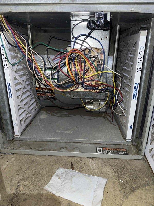 Completed Comfort Plan clean and check maintenance on single rooftop HVAC system. Performed comprehensive inspection of condensing unit including electrical components, capacitor, control board, and all wire connections. Verified proper operation of all system components, cleaned unit as needed, and confirmed system is functioning within normal parameters. Note: Customer indicated only one AC system present despite service order listing two units - discrepancy flagged for office review.