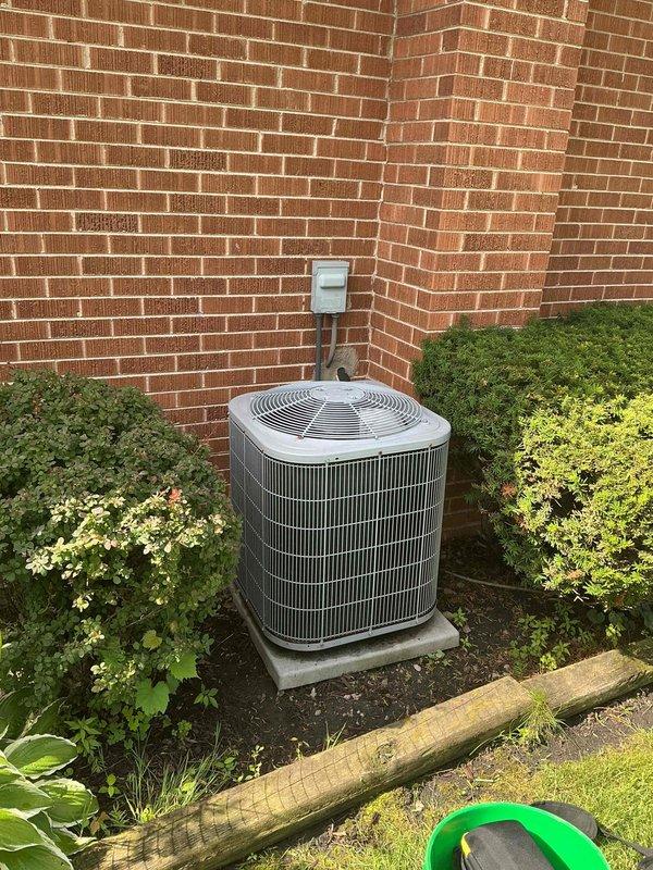 Completed comprehensive clean and check maintenance service on outdoor air conditioning system per comfort plan agreement. Performed standard inspection procedures including electrical testing with digital clamp meter to verify proper amperage draw and system performance. Unit found operating within normal parameters with all components functioning as designed.
