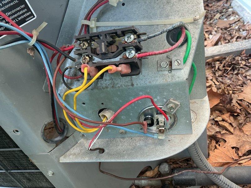 Replaced failed 35/5 dual run capacitor on residential outdoor condensing unit. Removed old capacitor, installed new component with proper electrical connections, and verified all terminal connections were secure. Unit tested and operating within normal parameters upon completion.