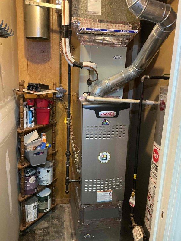 Completed Gold Clean and Check preventive maintenance service on residential split system air conditioning unit. Performed comprehensive inspection of Airtemp outdoor condensing unit and Lennox indoor furnace/air handler, including cleaning of condenser coils, verification of refrigerant pressures, electrical component testing, and airflow measurements. All system components operating within manufacturer specifications with no deficiencies noted at time of service.