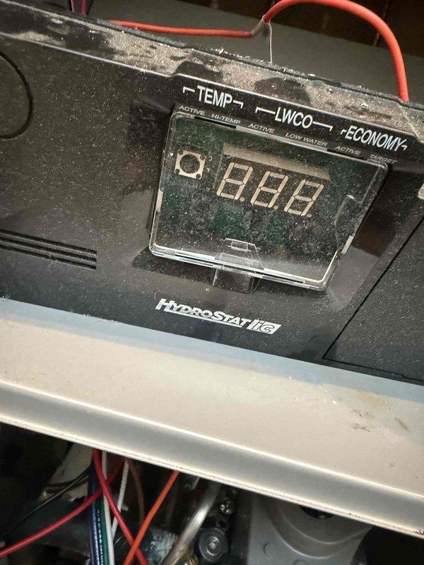 Responded to gas leak call and performed comprehensive system inspection. Located and replaced faulty compressor capacitor (C 7.5D-2) which was causing electrical issues. Inspected Hydrostat 16 control panel and verified proper operation with digital readout displaying normal parameters at 0.887. Cleaned accumulated debris from equipment housing and tested all electrical connections for safety. System restored to safe operating condition with no gas leaks detected upon completion of repairs.