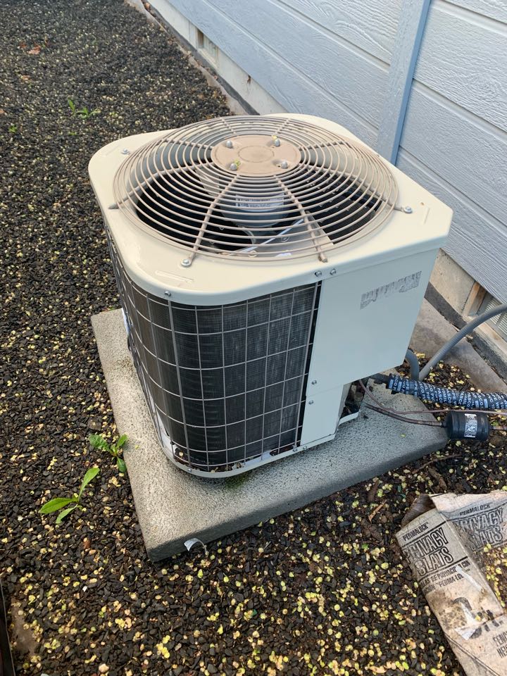 Nampa, ID - Air conditioner and water heater tune ups