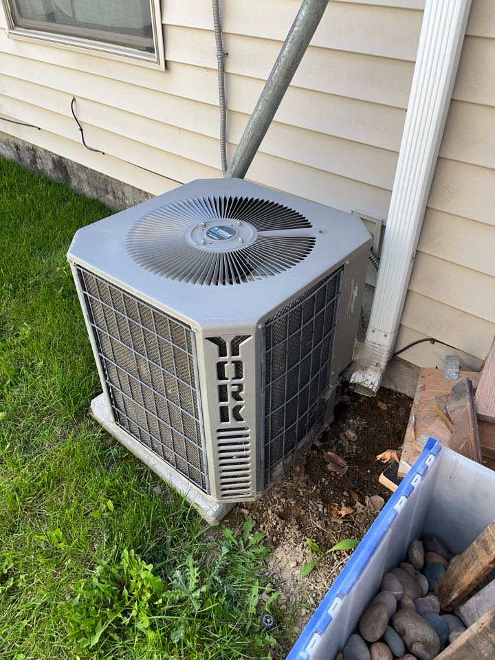 Nampa, ID - Furnace and AC maintenance 