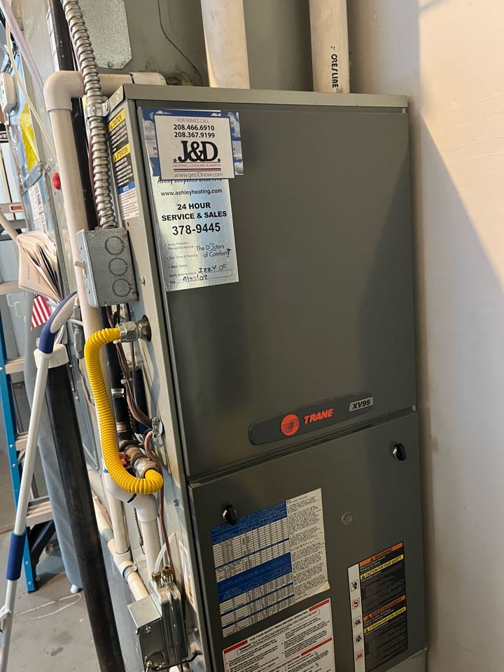 Boise, ID - Furnace and water heater tune up