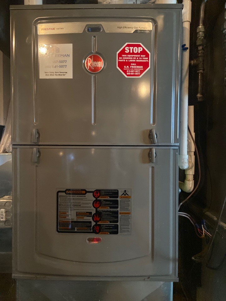 Heating maintenance on a Rheem furnace 