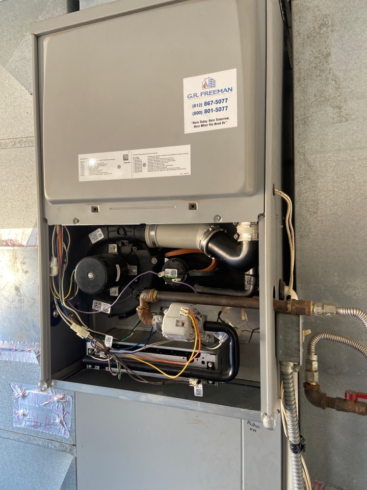 Heating maintenance on a Heil furnace 