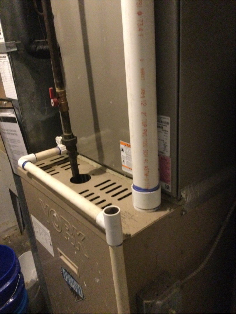 Need a professional to fix your leaky faucet? Our expert plumbers specialize in faucet repair and installation for all types of residential properties. Contact us today for a quick and reliable service to ensure your plumbing is working smoothly.