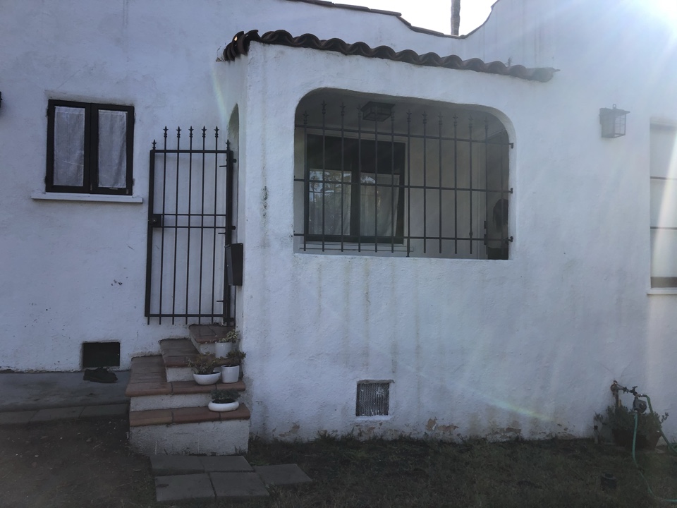 Beautiful historic LA Bungalow.  Having some settling issues. We can fix it. Awesome owners. Mr. joined me in the crawlspace. Pretty cool!!!!