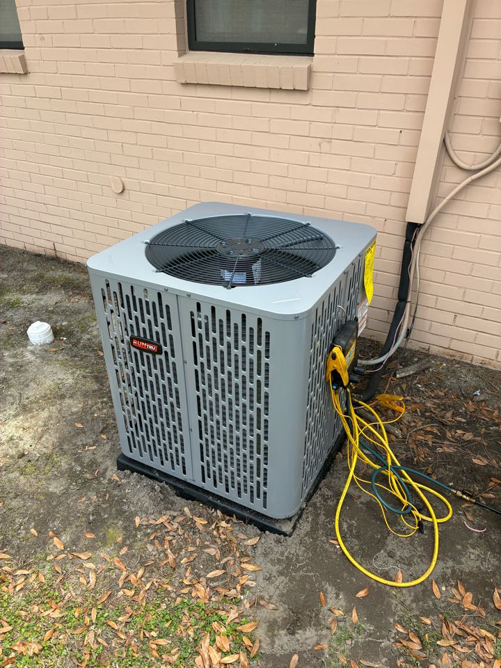 1.5 ton runtru heat pump install