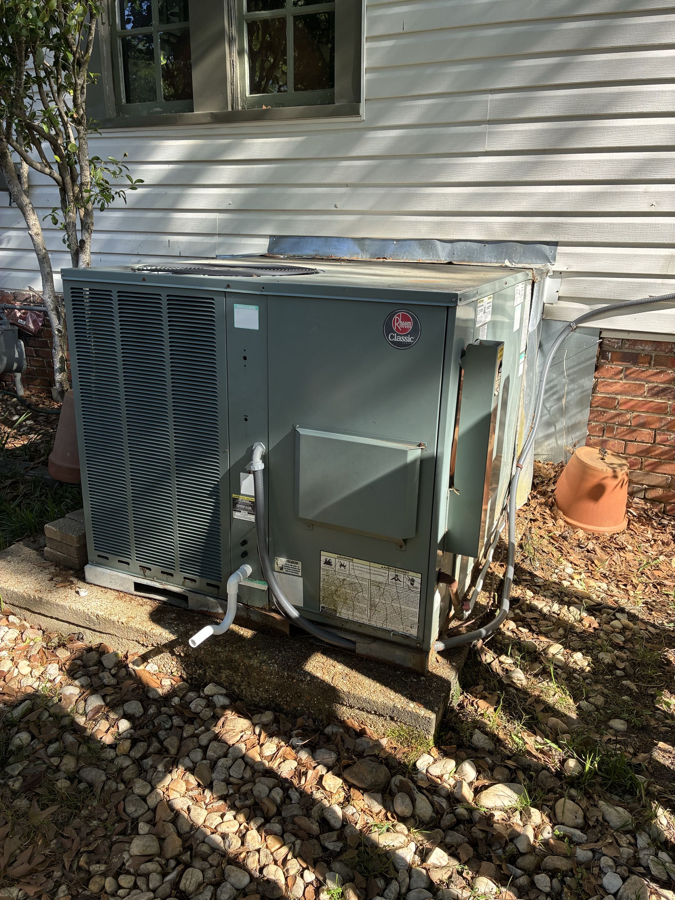 Installing trap on drain line