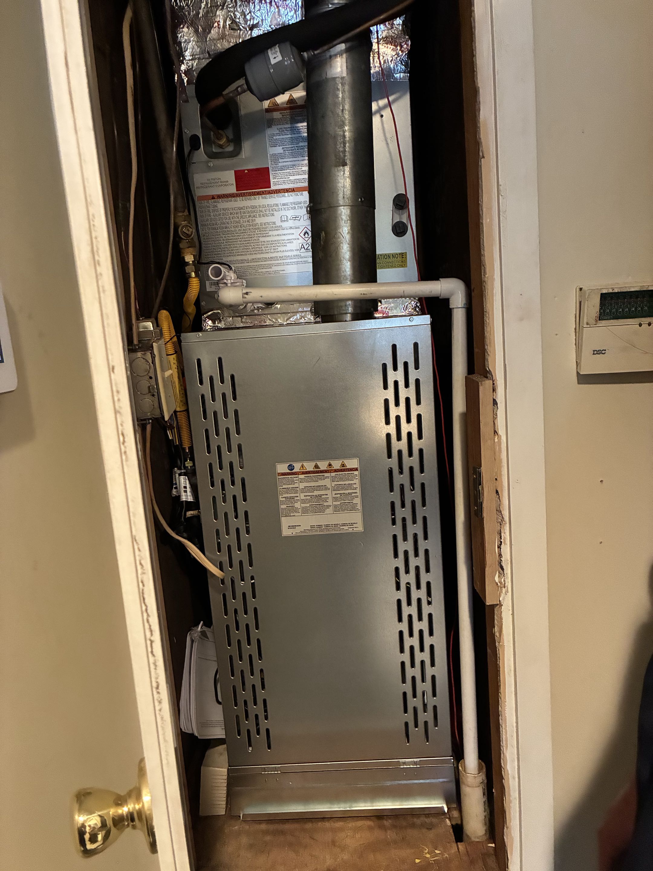 2.5 ton Runtru straight cool gas heat install
