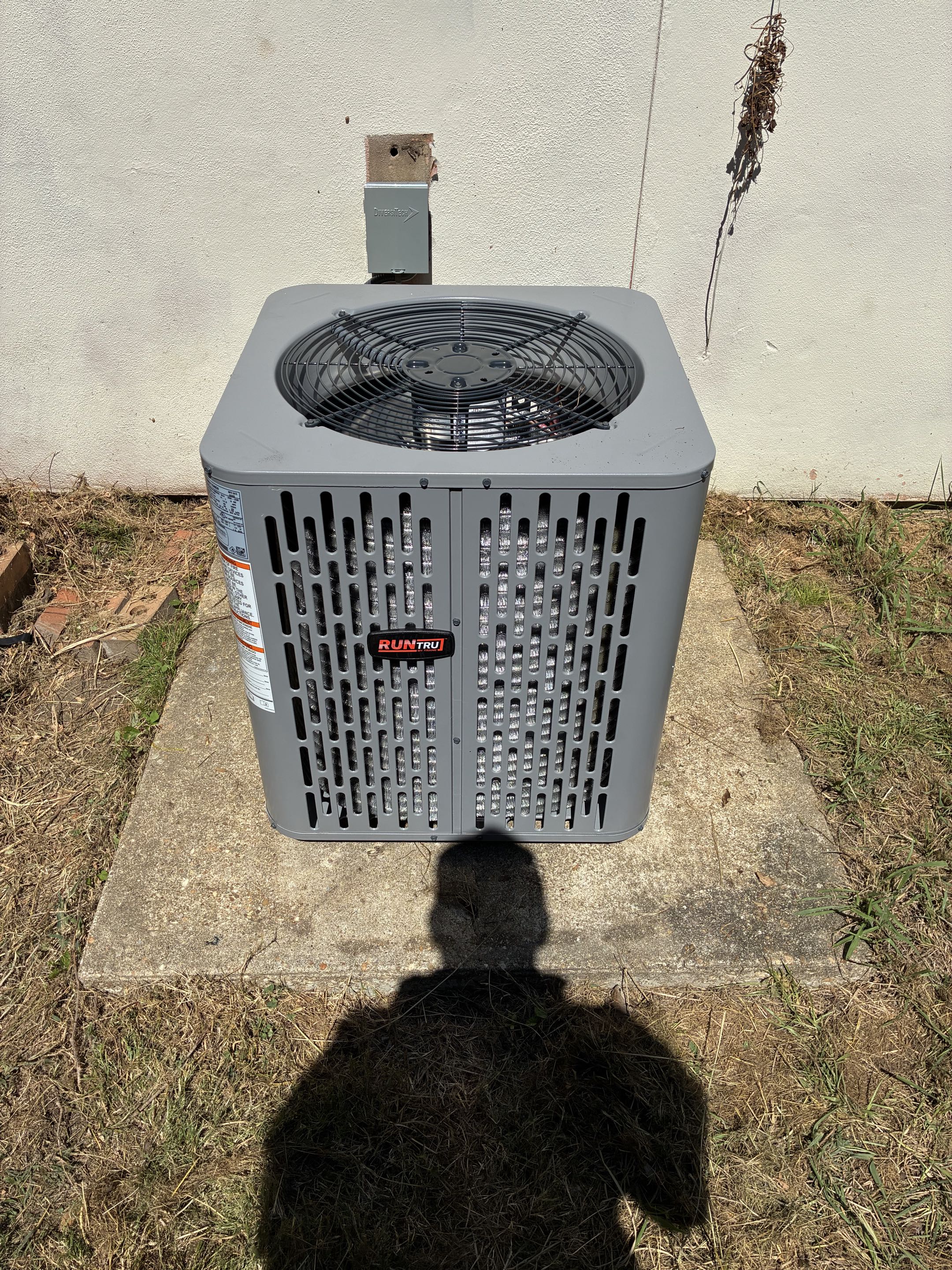 2.5 ton Runtru straight cool gas heat install